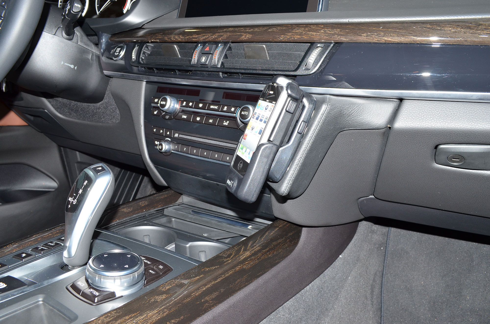 Kuda console BMW X5 13-18, X6 14-18 Zwart