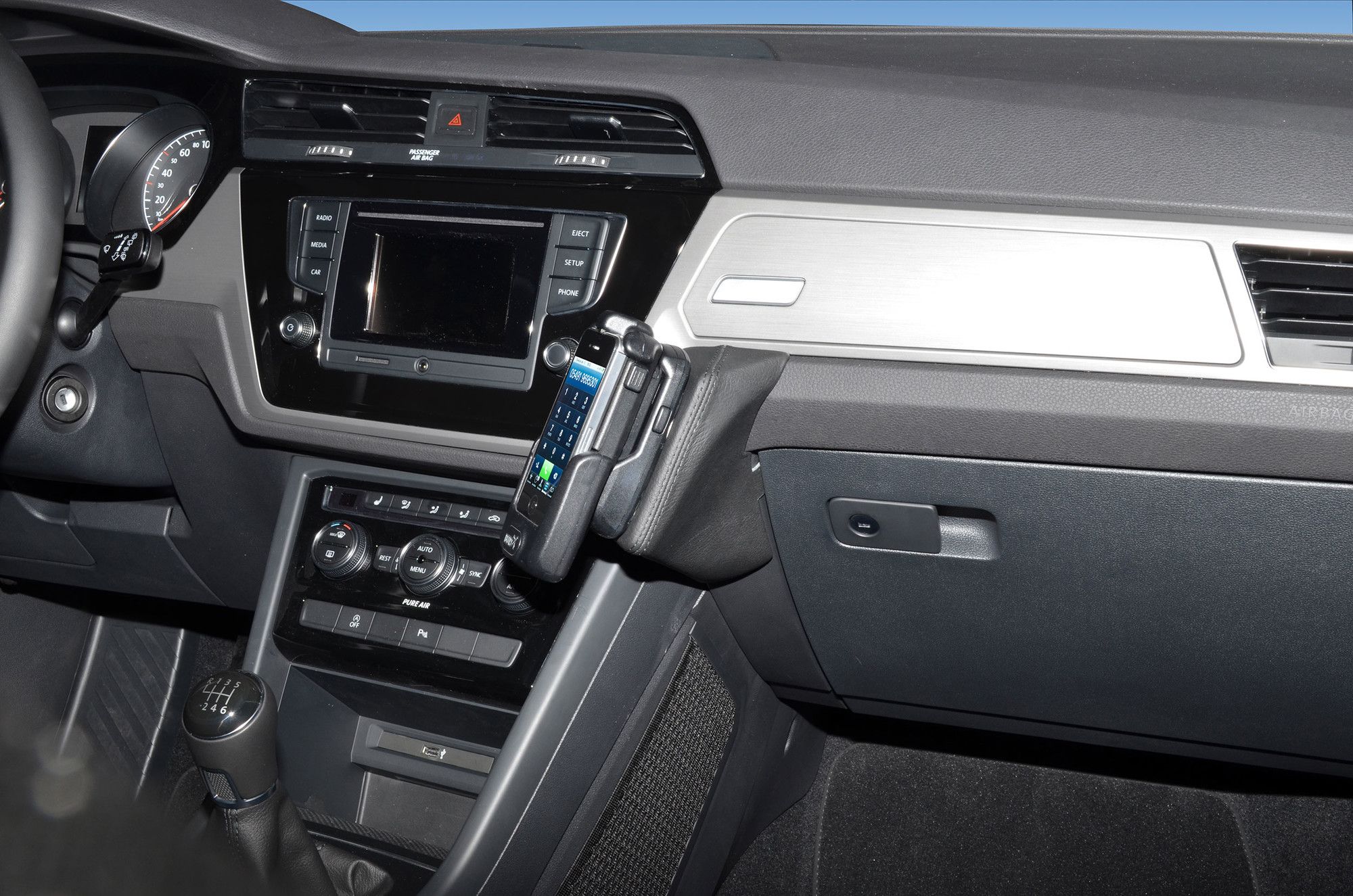 Kuda console VW Touran 2015- Zwart montage boven