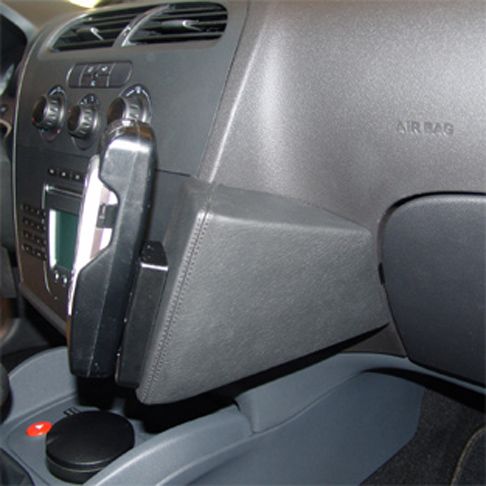 Kuda console Seat Leon 06-