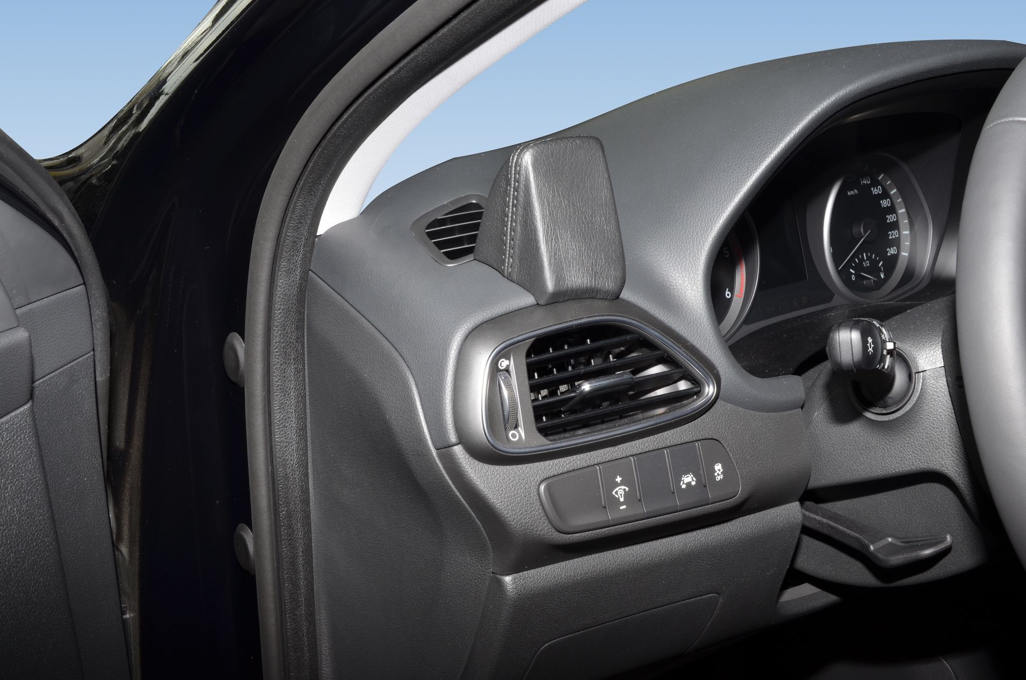 Kuda console Hyundai i30 2016- NAVI