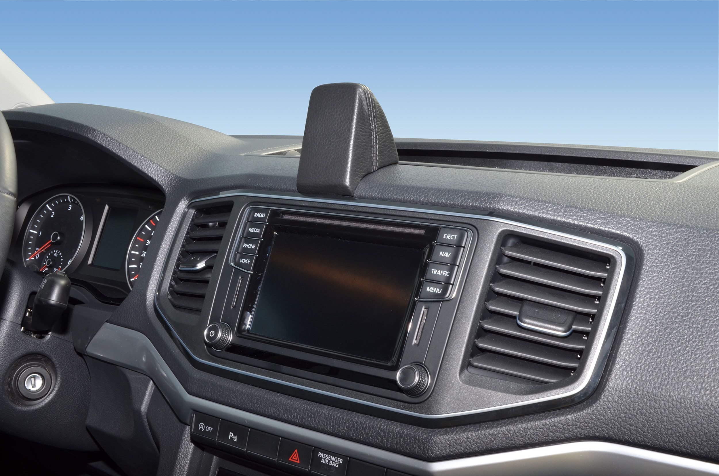 Kuda console VW Amarok 16-23 NAVI