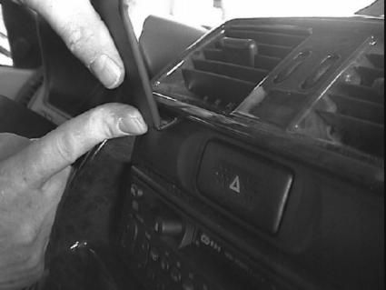 Proclip Nissan Terrano 00-06 Center mount