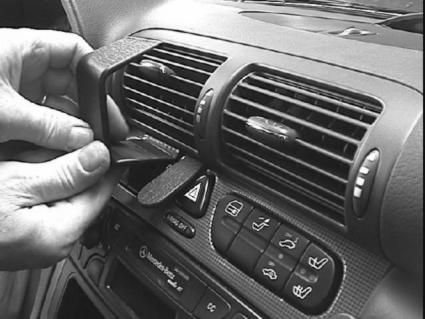 Proclip Mercedes Benz C-Class 00-06 Center mount