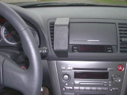 ProClip Subaru Legacy 04-09 Center mount