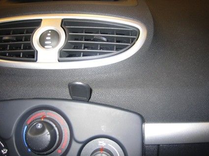 Proclip Renault Clio 06-12 Angled mount