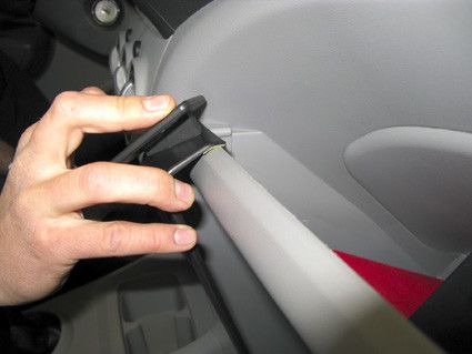 ProClip Suzuki Alto/Nissan Pixo 09-16 Angled, NOT with glove