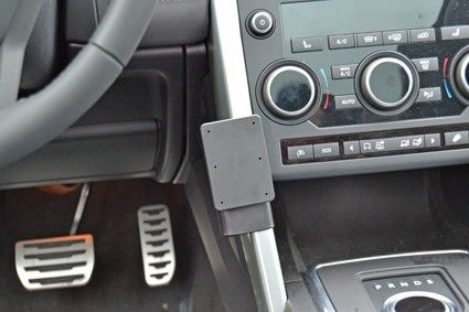 ProClip Land Rover Discovery Sport 15-19 Center Mount