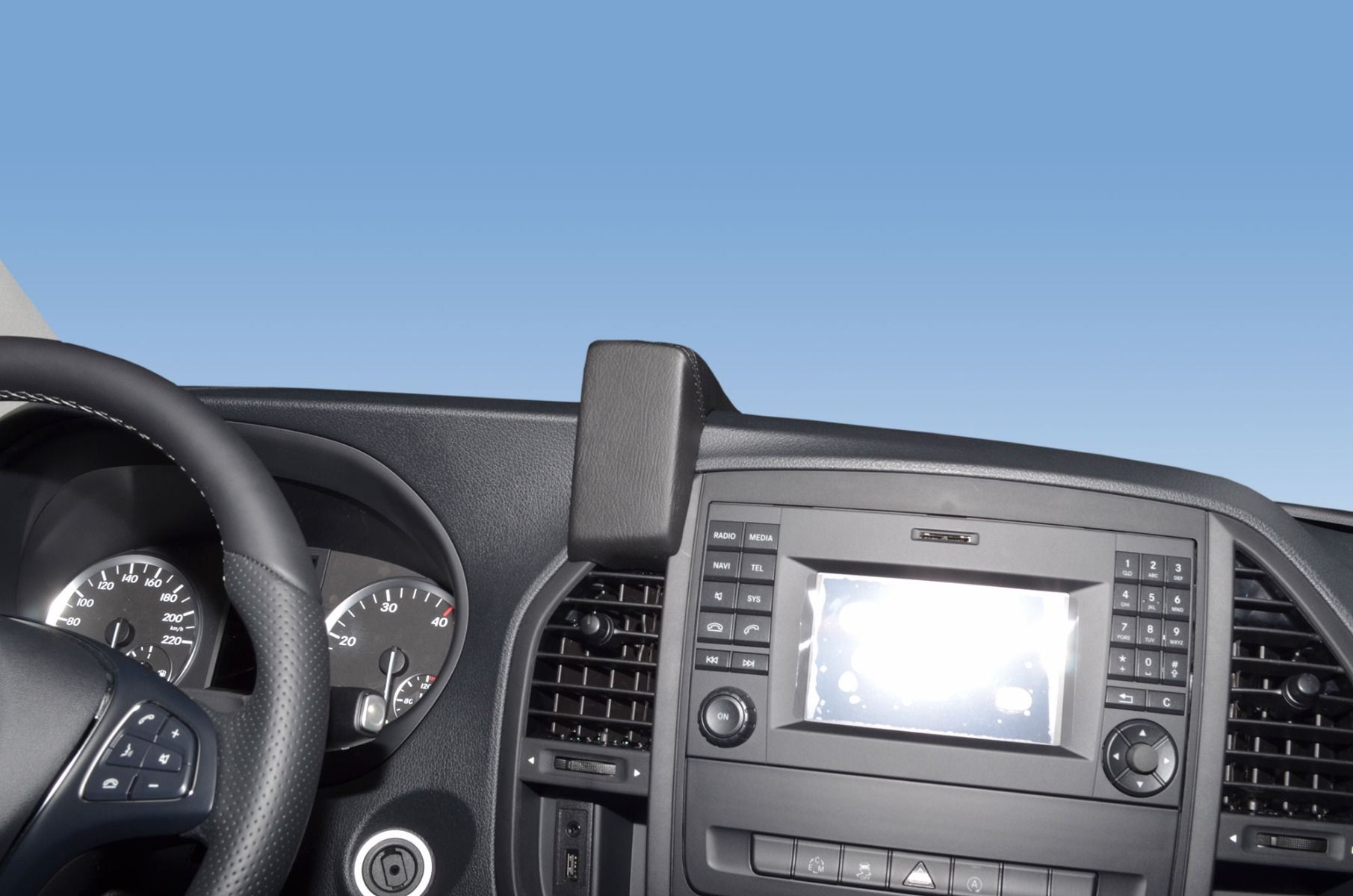 Kuda console Mercedes Benz Vito 14-