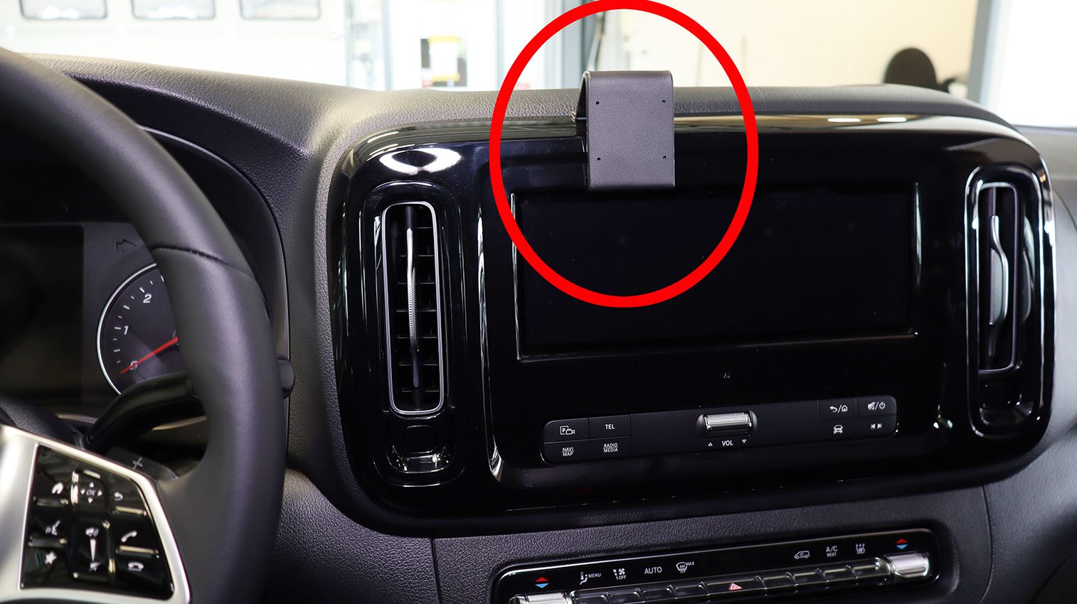 Proclip Mercedes Benz Vito 24- Center mount